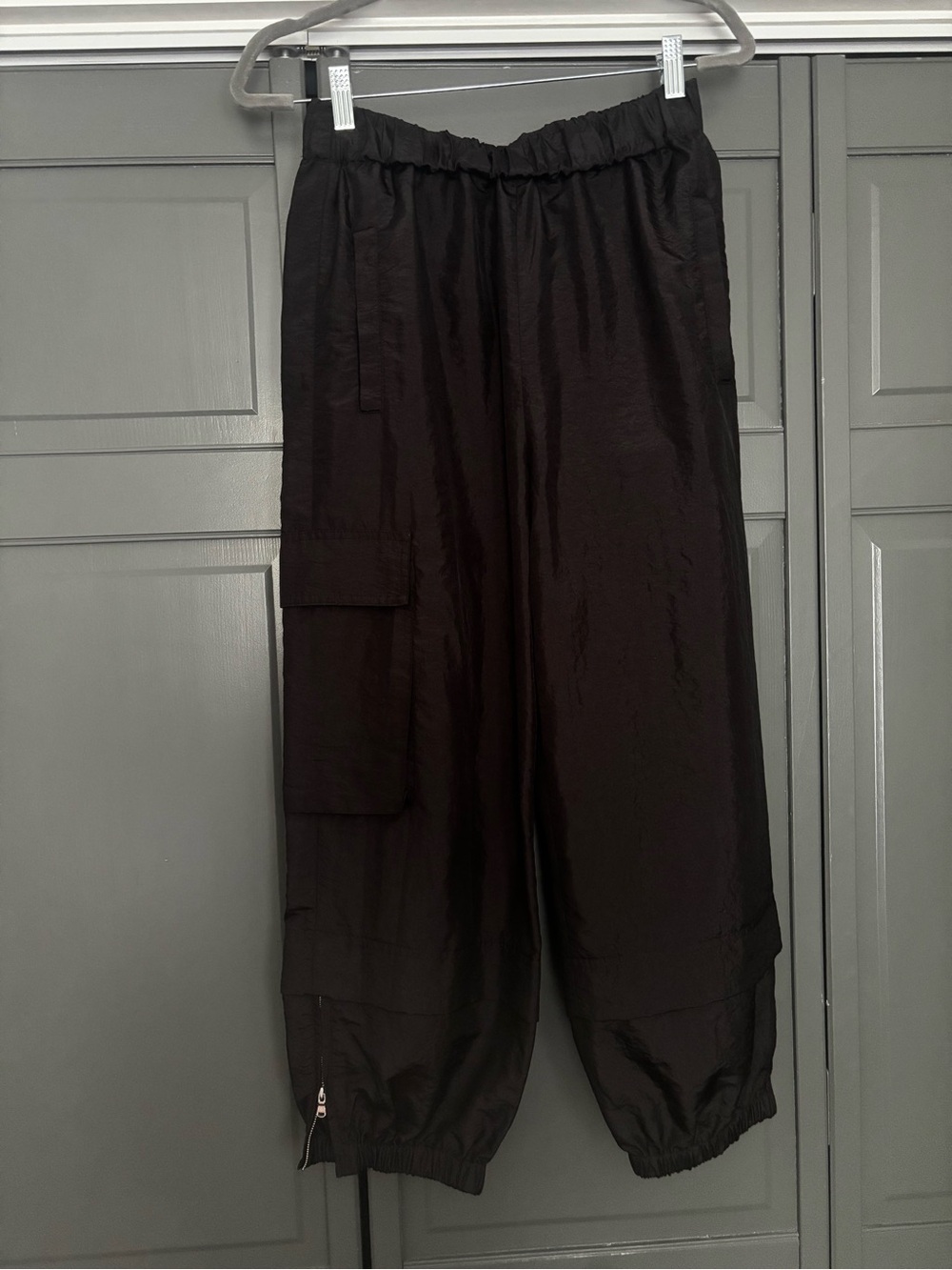 Tibi Crispy Nylon Pull-On Wilt Jogger - Small - Black